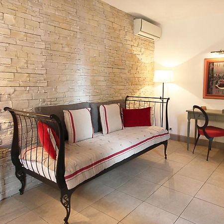Hotel Du Clos Le Rouret Εξωτερικό φωτογραφία