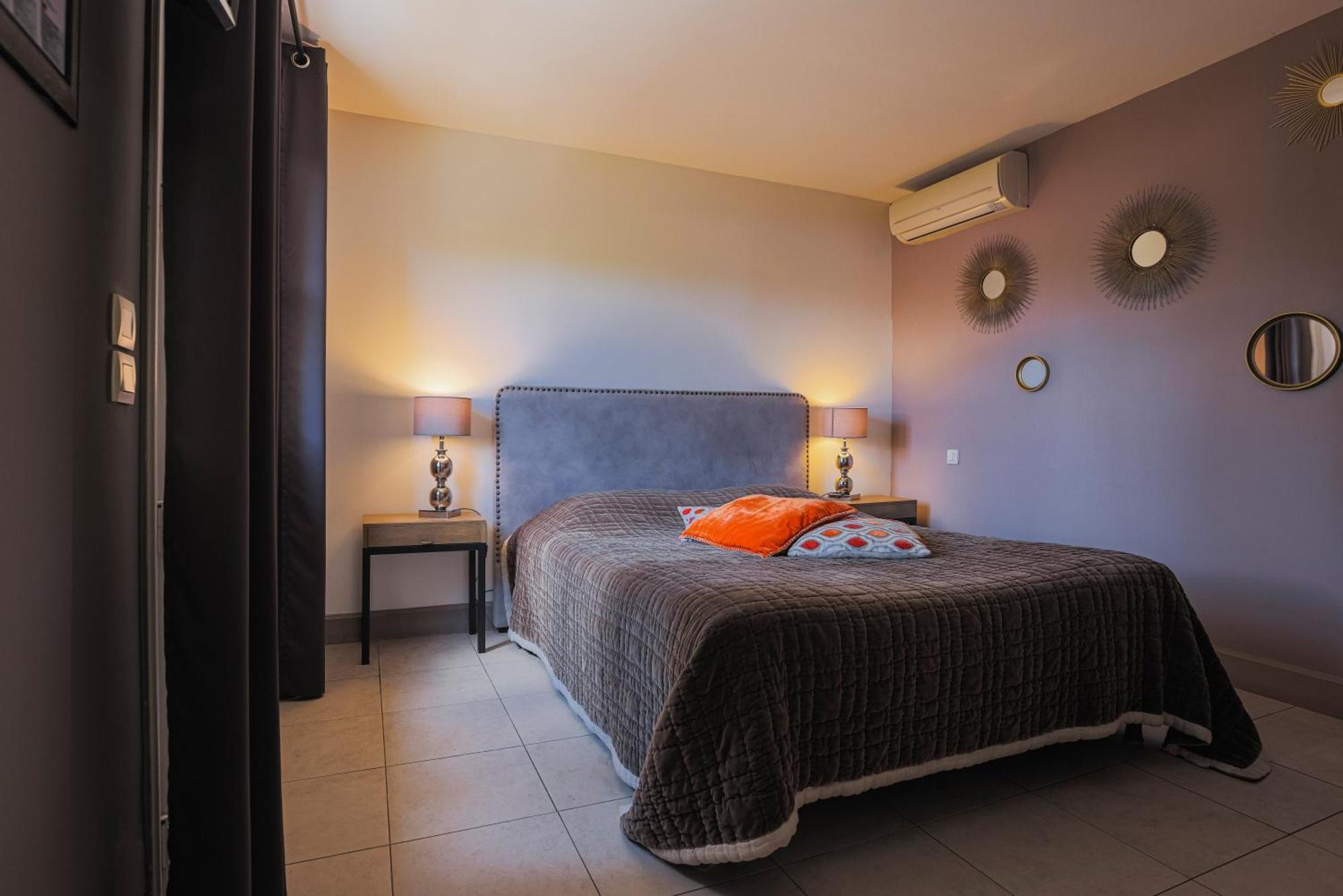 Hotel Du Clos Le Rouret Εξωτερικό φωτογραφία