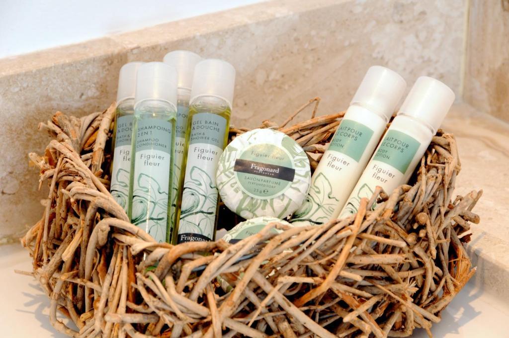 Hotel Du Clos Le Rouret Εξωτερικό φωτογραφία