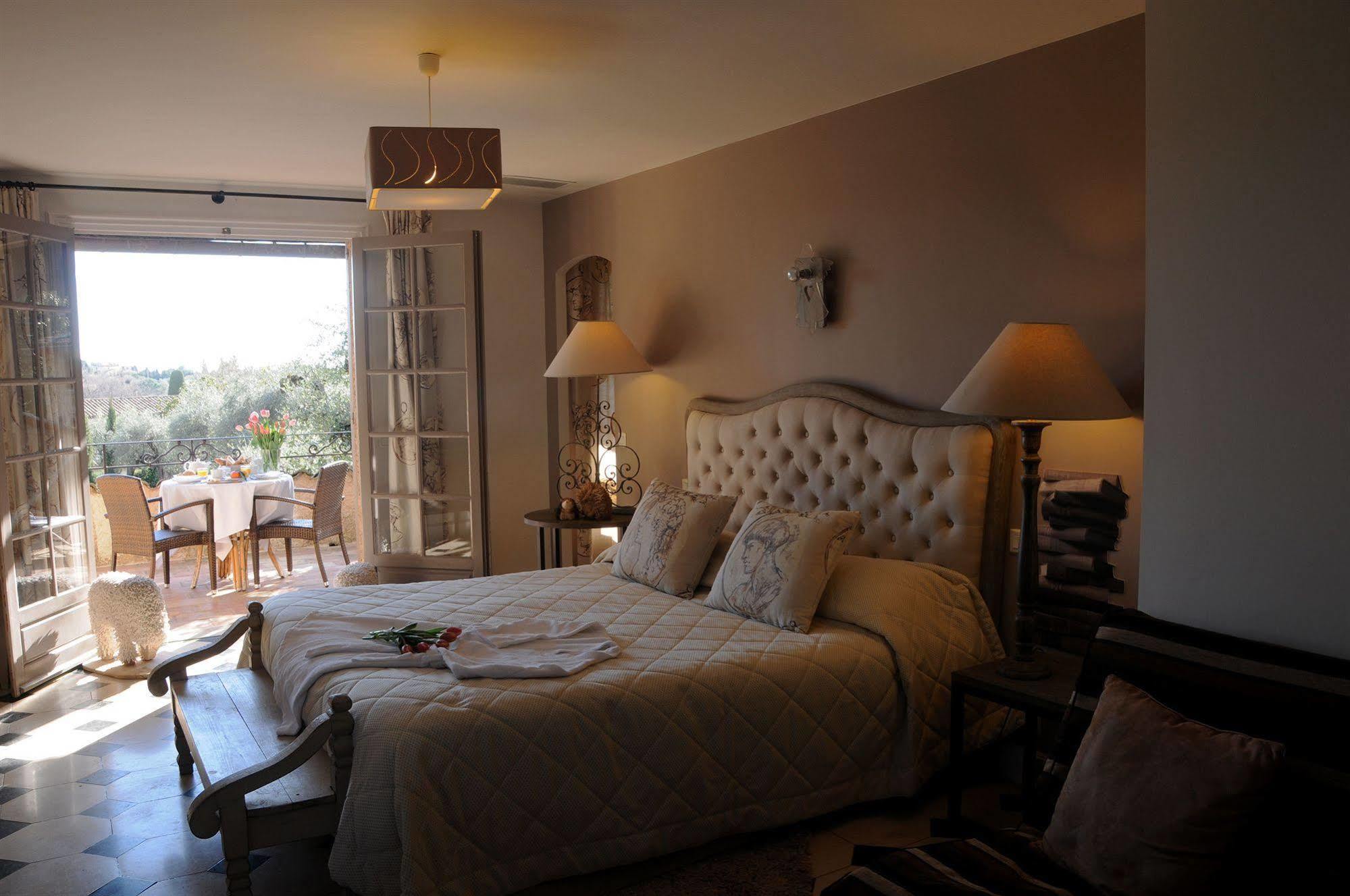 Hotel Du Clos Le Rouret Εξωτερικό φωτογραφία