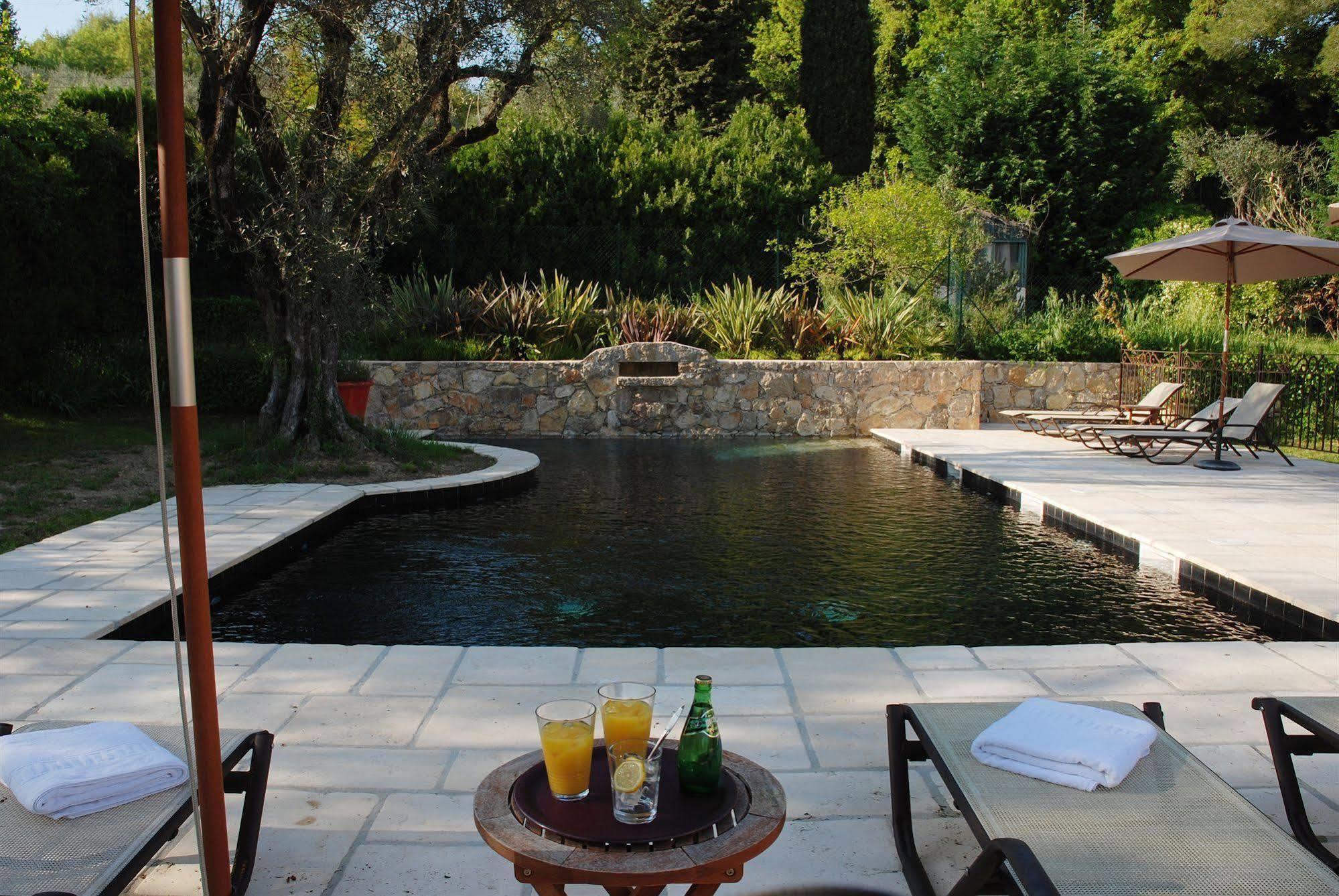 Hotel Du Clos Le Rouret Εξωτερικό φωτογραφία